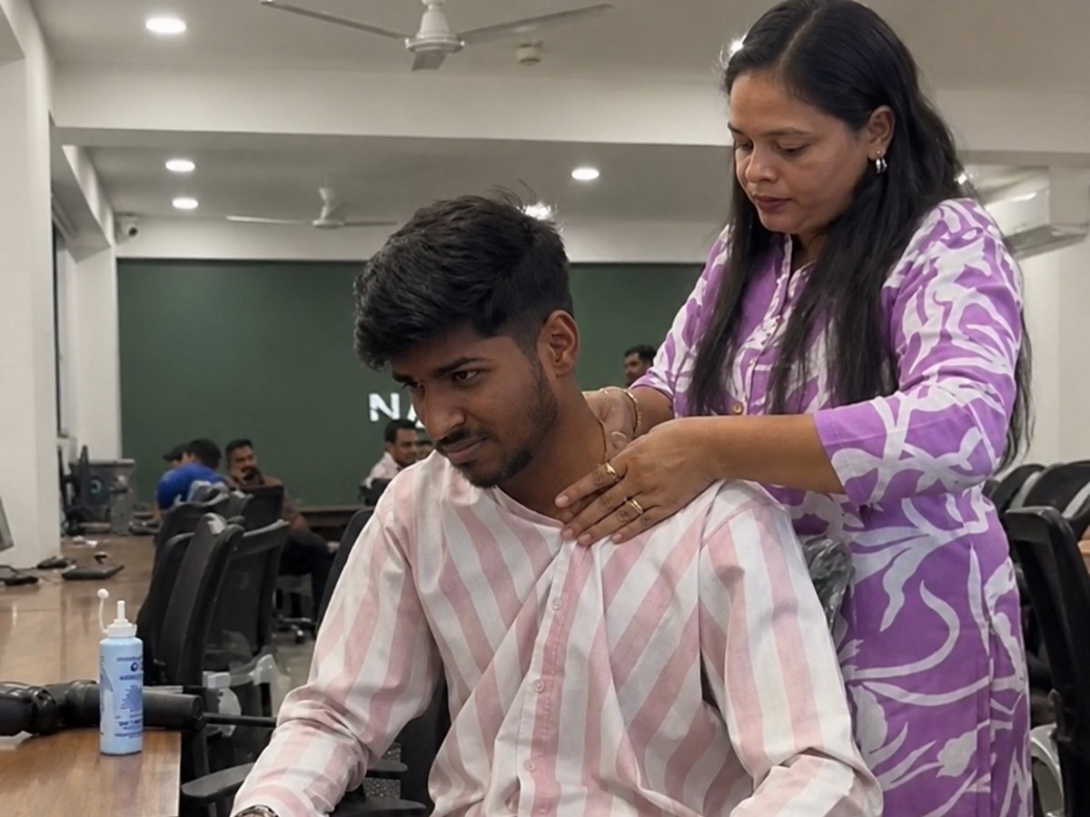 On-site corporate physiotherapy session at a workplace